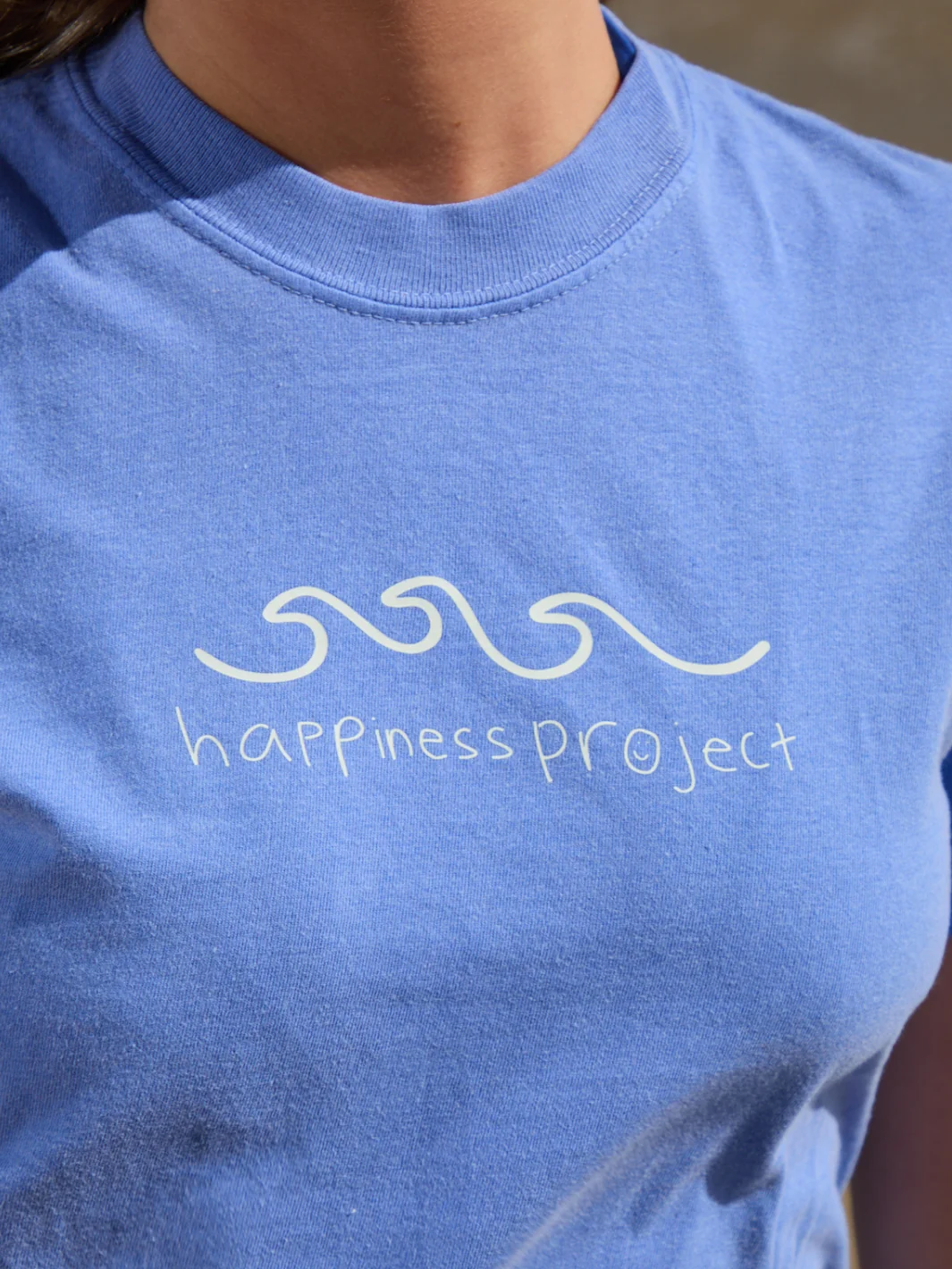 Happiness Comes in Waves T-Shirt - Ocean Blue - Image 5